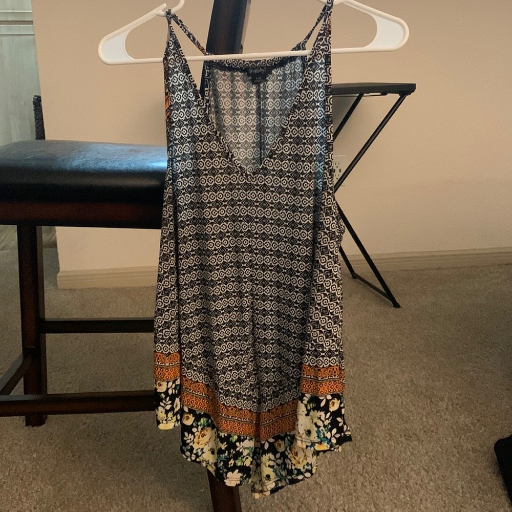 Flowy black design with flower tank top